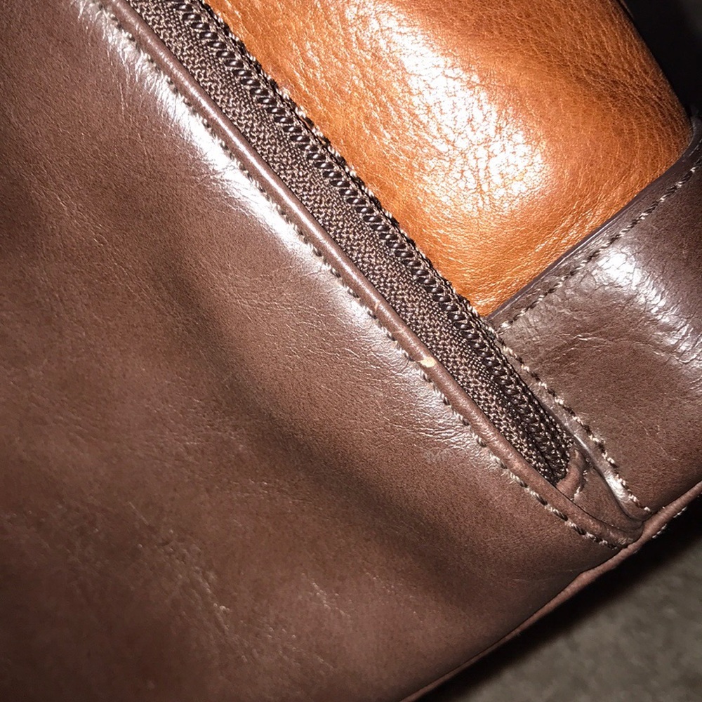 Tignanello Brown Leather Crossbody - Picture 8 of 8